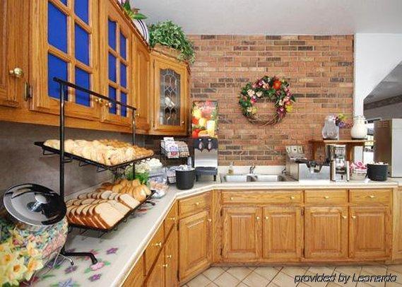 โคโคโน ลอดจ์ Villa เลบานอน ร้านอาหาร รูปภาพ
